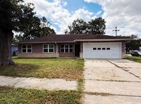 Building Photo - 8702 Bob White Dr