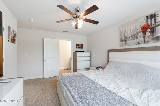Building Photo - 7522 Shadow Lake Dr