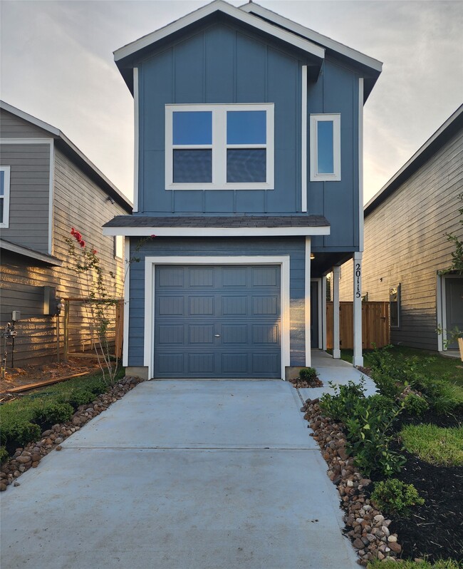 Building Photo - 20115 Green Mallard Grn