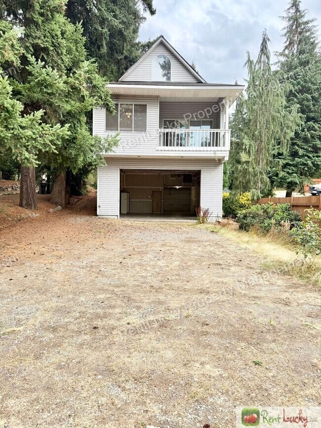 Building Photo - 35047 37th Ave S