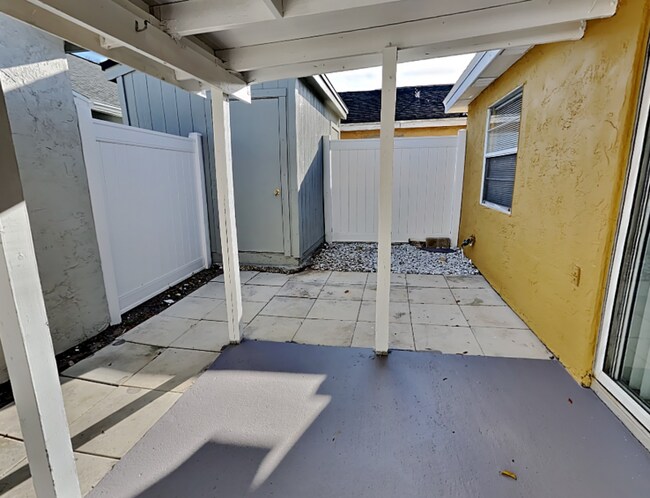 Building Photo - 502 San Gabriel Ct