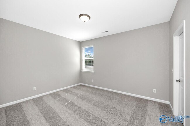 Building Photo - 103 Evergreen Ml Ln