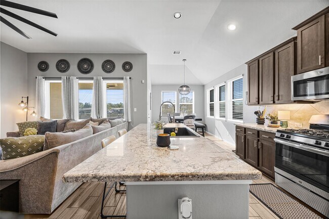 Building Photo - 126 Polar Bear Trl