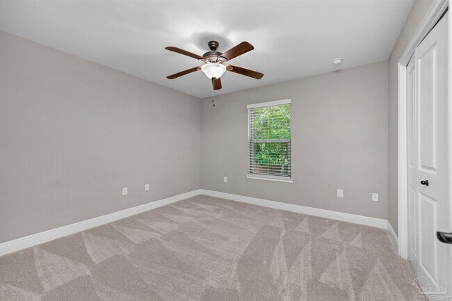 Building Photo - 3083-3085 5 Forks Rd
