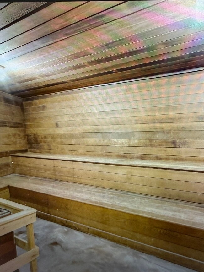 Building Photo - 5371 Central Ave