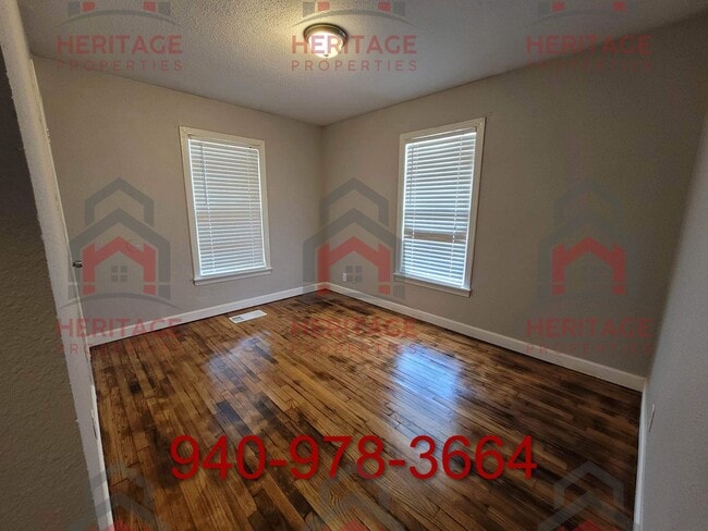 Building Photo - 2608 Wooddale Ave