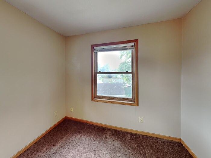 Building Photo - 3613 E 42nd St