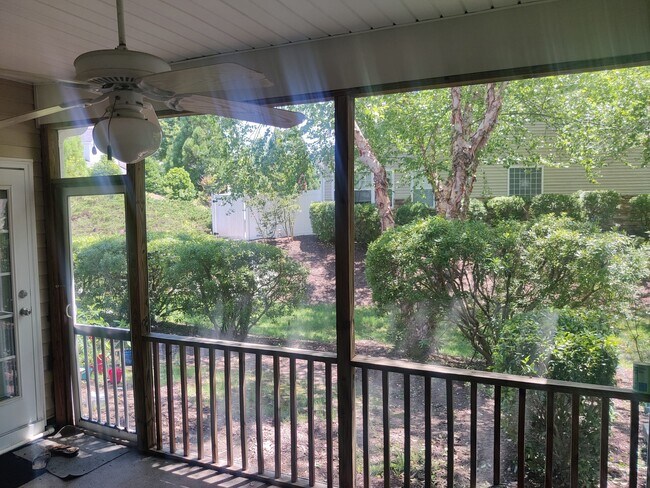 Building Photo - 311 Plank Bridge Way