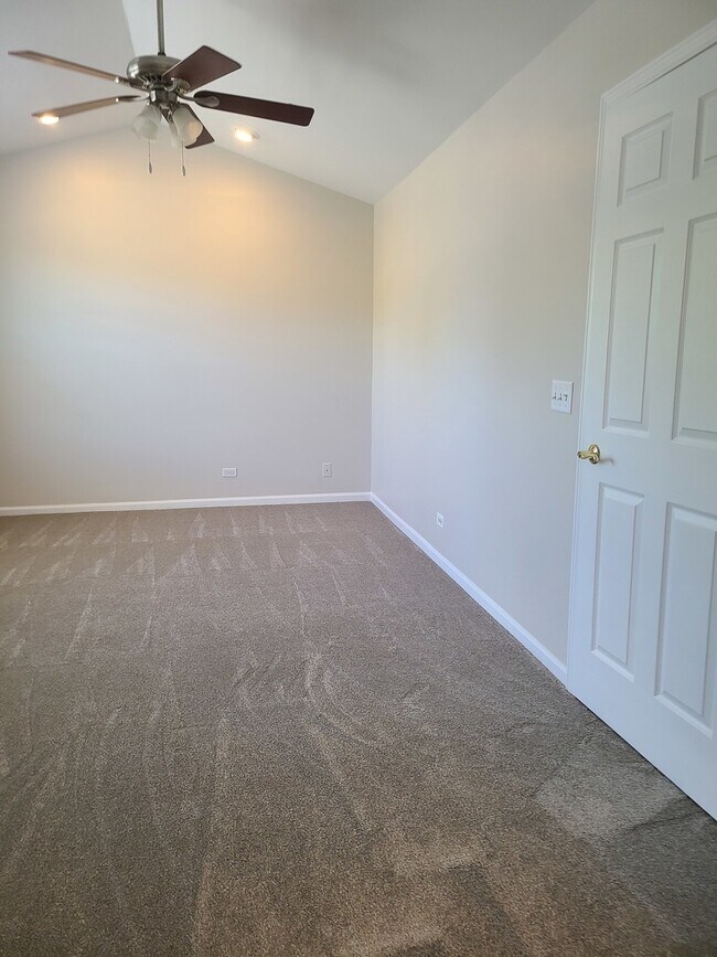 Building Photo - 8012 Sierra Woods Ln