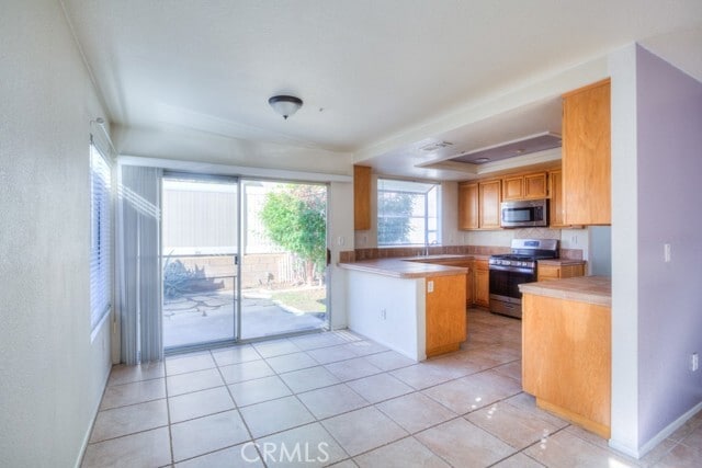 Building Photo - 14282 Tuolumne Ct