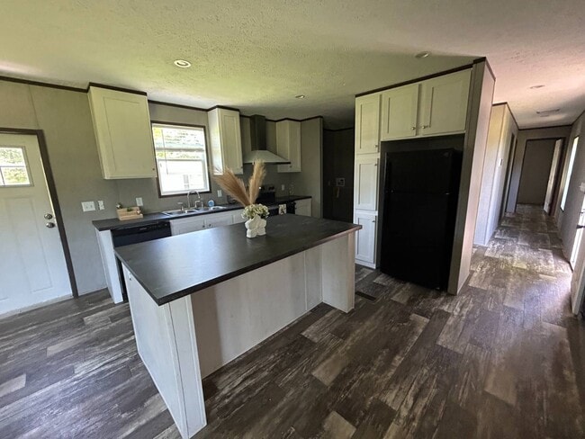 Building Photo - 47 Autumn Ln