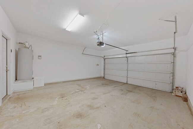 Building Photo - 9683 Shorebird Ln