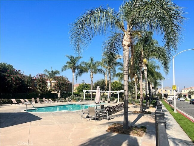 Building Photo - 4571 Vincent Way