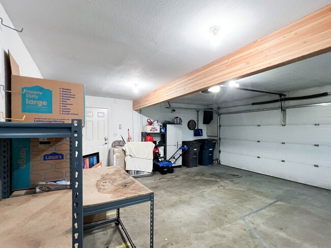Building Photo - 3607 Rhone Cir