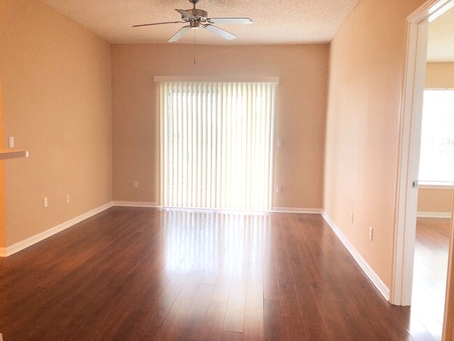 Building Photo - 717 Secret Harbor Ln