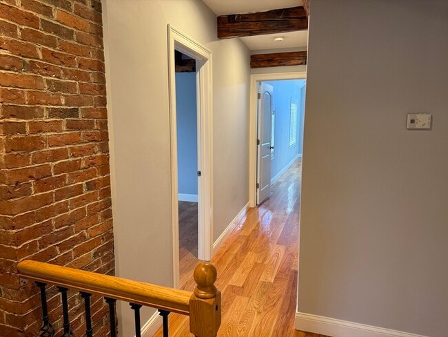 Building Photo - 722 Lowell St