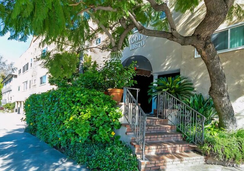 Building Photo - 11670 W Sunset Blvd