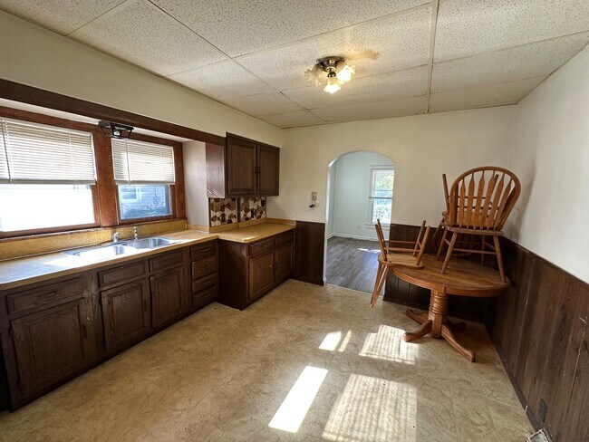 Building Photo - 288 Dickey Ave NW