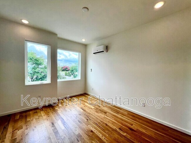 Building Photo - 3125 Riverwalk Parkway