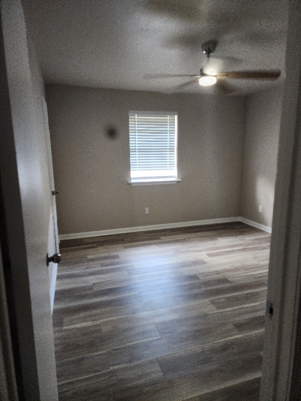 Building Photo - 1536 Hickory Ave