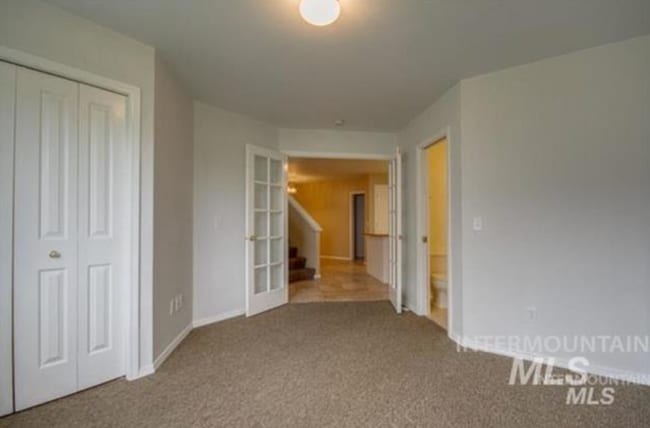 Building Photo - Townhome Columbia Village – Close to Everything Boise Offers