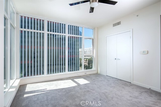 Building Photo - 400 W Ocean Blvd