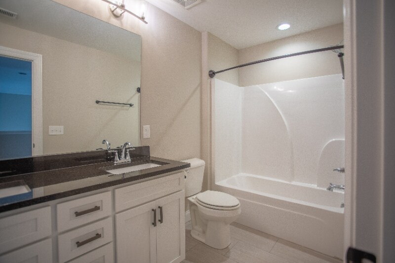 Building Photo - 3436 Pershing Dr