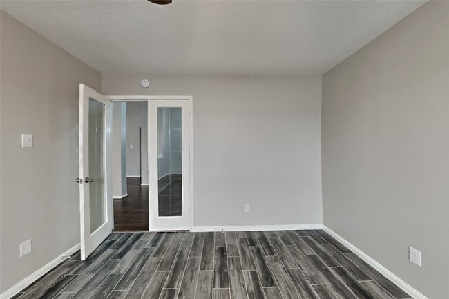 Building Photo - 4959 Sentry Woods Ln