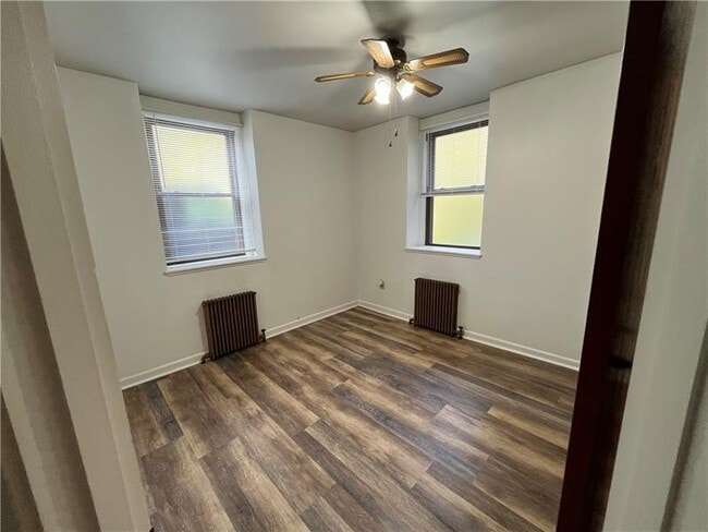 Building Photo - 1601 Hillsdale Ave