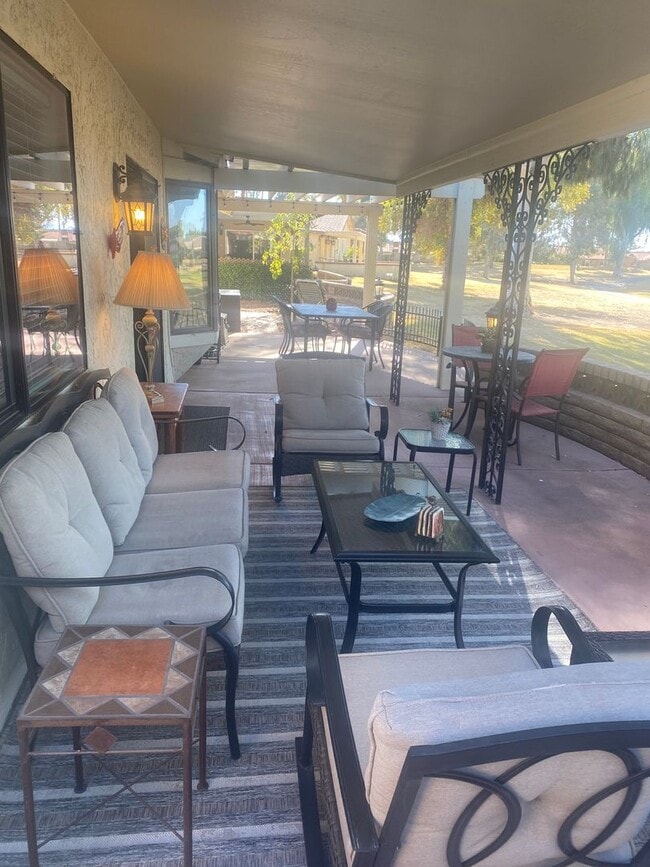 Building Photo - 45+ Active Adult Resort Community Updated Golf Course Property Available APRIL 2026 through Decem...