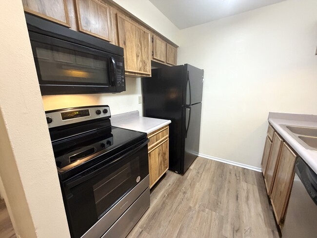 Building Photo - 3944 Tumble Wood Trl