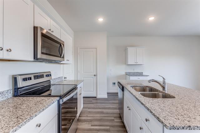 Building Photo - 616 Colgate Cir