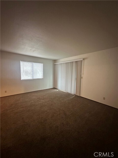 Building Photo - 111 St Andrews Dr