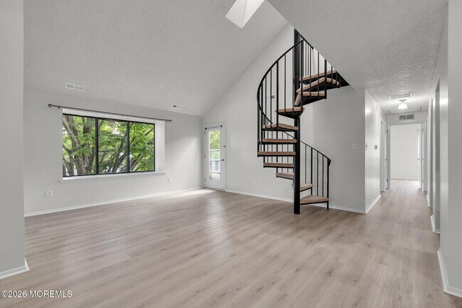 Building Photo - 4403 Aberdeen Dr