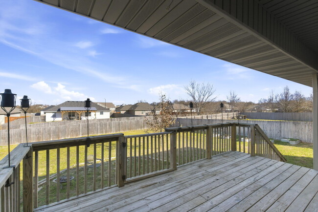 Building Photo - 205 E Lapis St