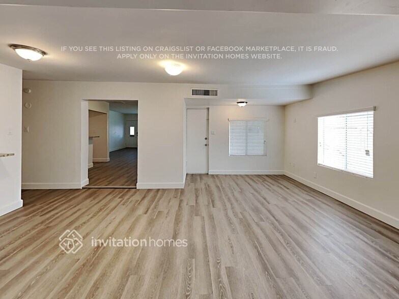 Building Photo - 6734 N 10th Ave