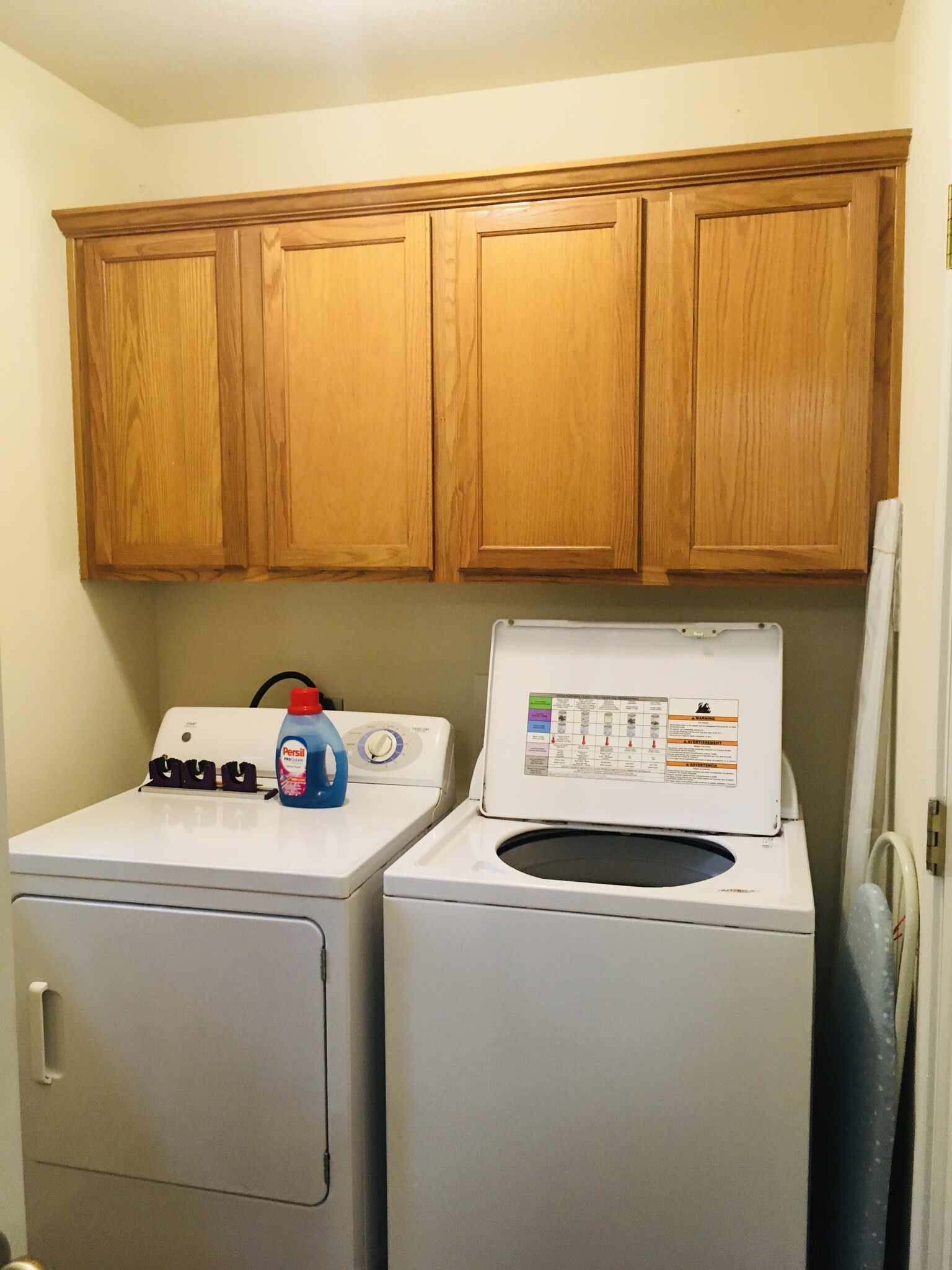 Washer & Dryer - 122 Cypress Ct