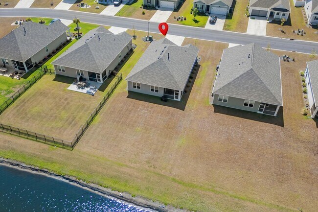 Building Photo - 3144 Fair Rdg Wy