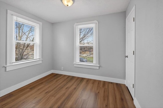 Building Photo - 2956 Central Ave - $1,200/mo.