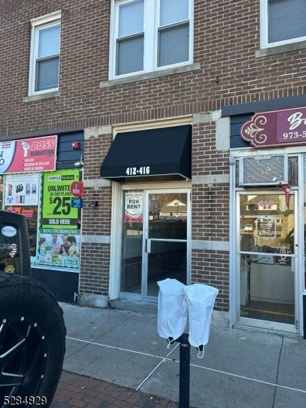 Primary Photo - 412-416 Bloomfield Avenue Unit 21