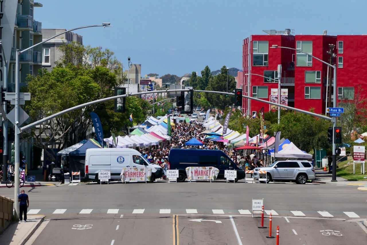 Building Photo - 1907 Robinson Ave