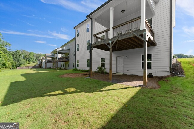 Building Photo - 4656 Silver Oak Dr SW