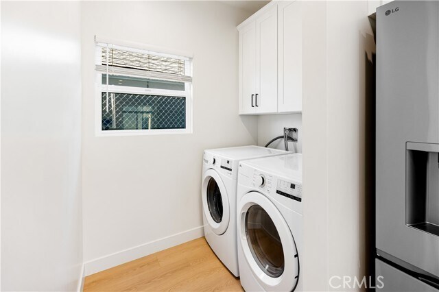 Building Photo - 4042 Somers Ave