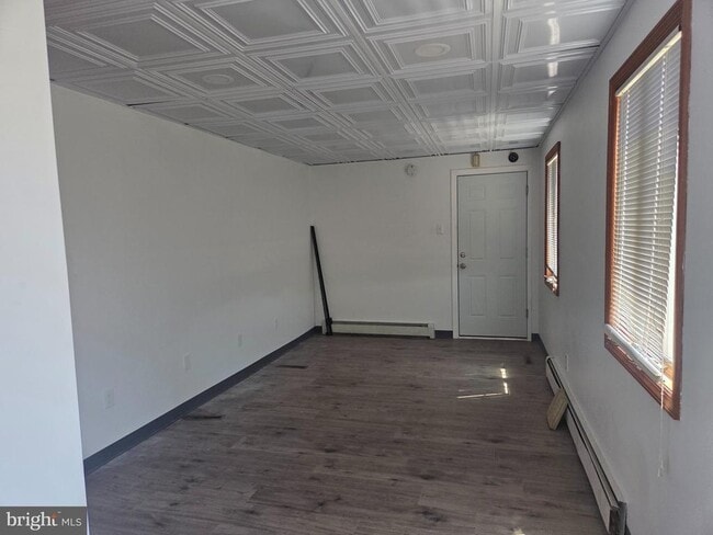 Building Photo - 101 N Broadway