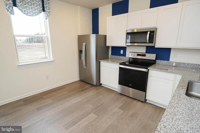 Building Photo - 1624 Severn St