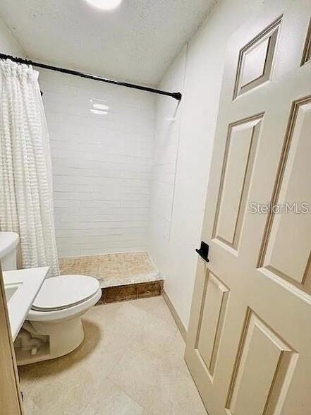 Building Photo - 209 W Emily St