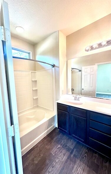 Building Photo - 52 Woodland Hills Dr