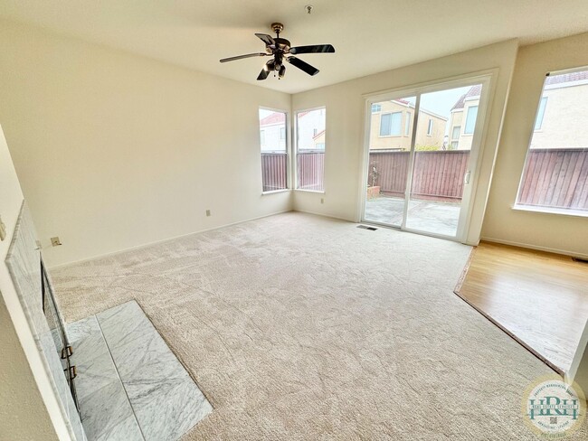 Building Photo - Large 6 BR|3 BA in the coveted Community Of Traditions Belhaven in Daly City With Views Of The Hills