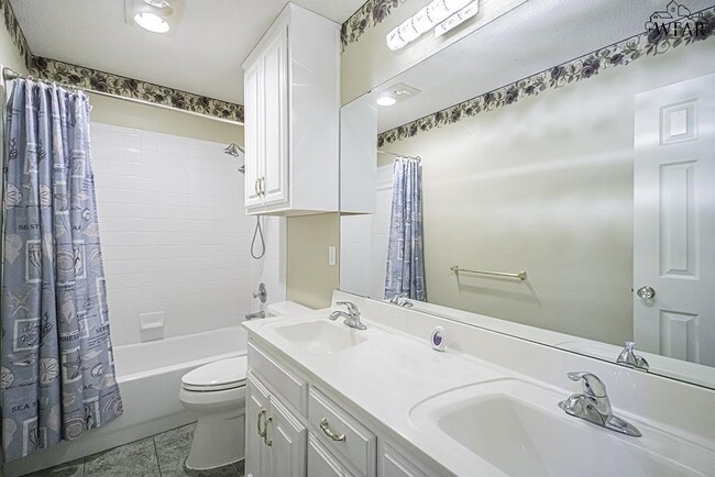 Building Photo - 4850 Tortuga Trail