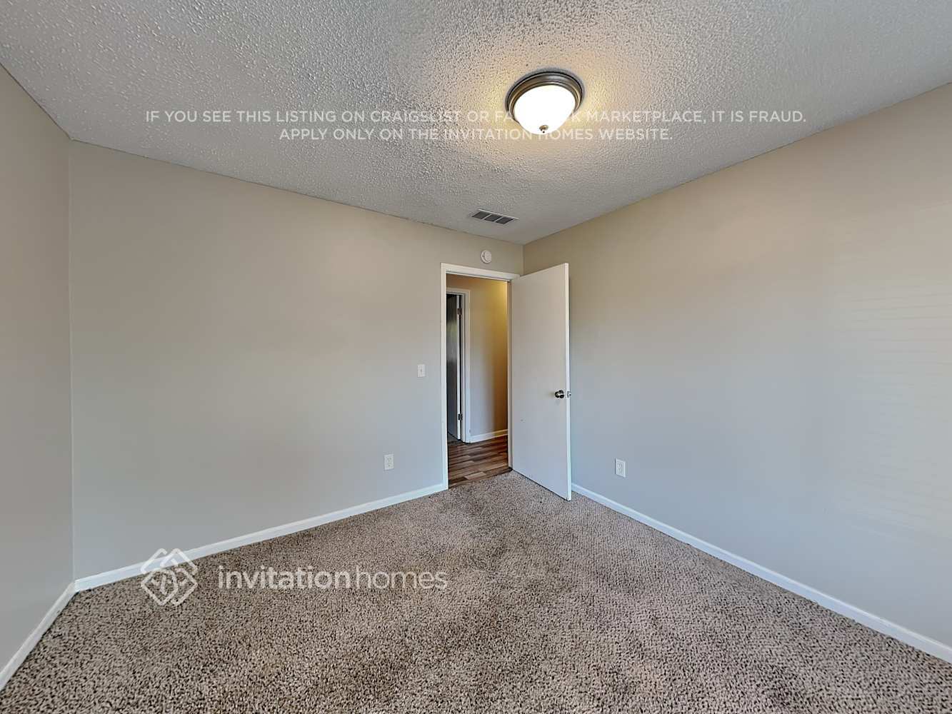 Building Photo - 5388 Golfcrest Cir